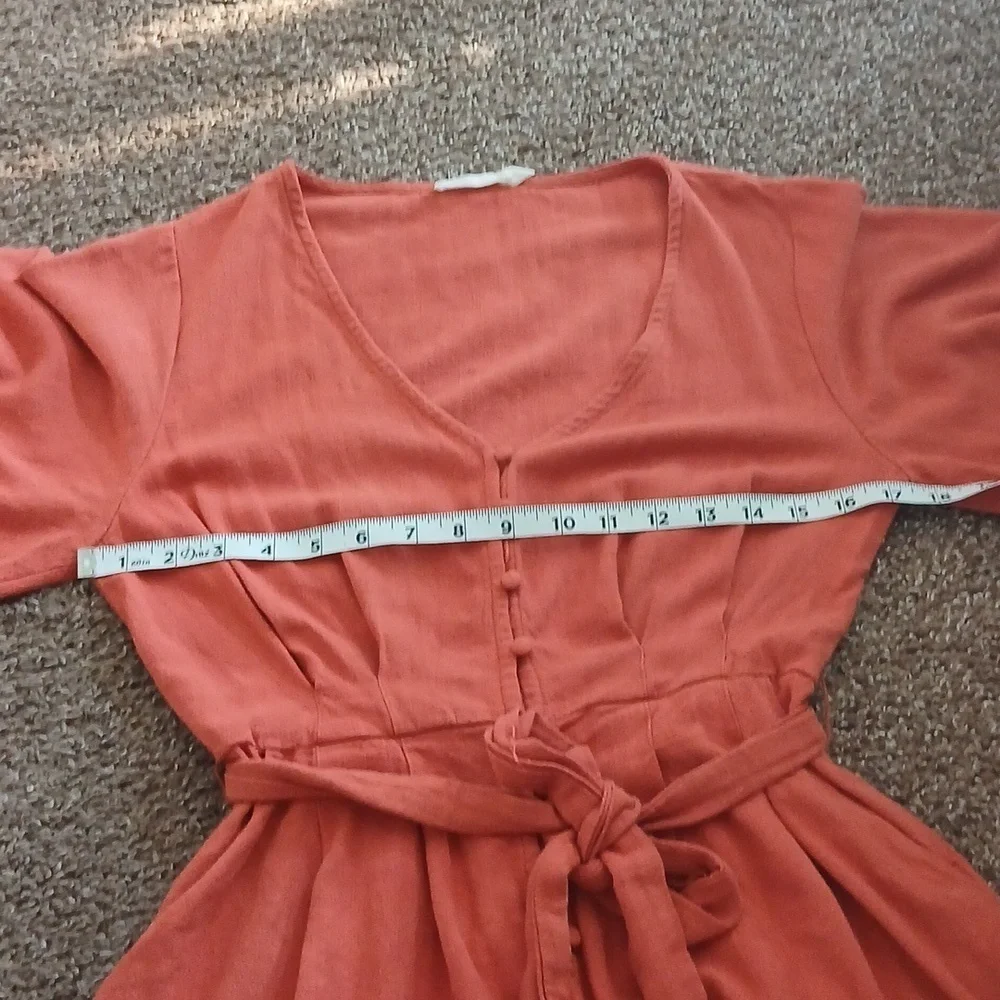 Lush coral solid tie waist Romper size Small - Picture 9 of 15